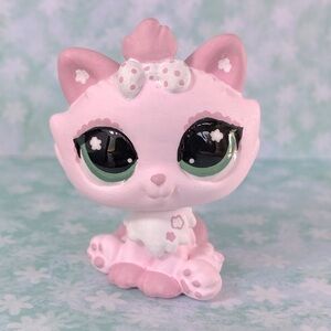 Littlest Pet Shop LPS One of A Kind Custom Kitty w/Bow Toy Collector’s Figurine